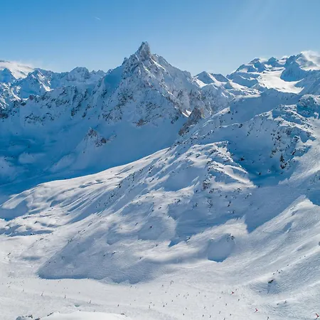 Refuge Montagnard Luxe A 1850 Avec Parking Et Wifi - Fr-1-575-225 شقة *