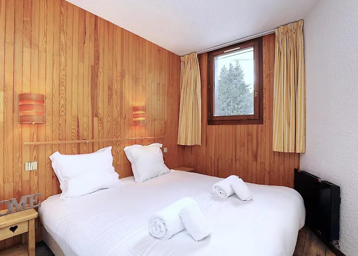 Refuge Montagnard Luxe A 1850 Avec Parking Et Wifi - Fr-1-575-225 Апартаменти *