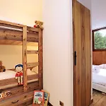 Refuge Montagnard Luxe A 1850 Avec Parking Et Wifi - Fr-1-575-225 Apartament